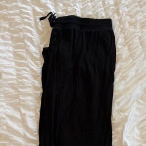 Women’s Black Drawstring Jogger Pajamas